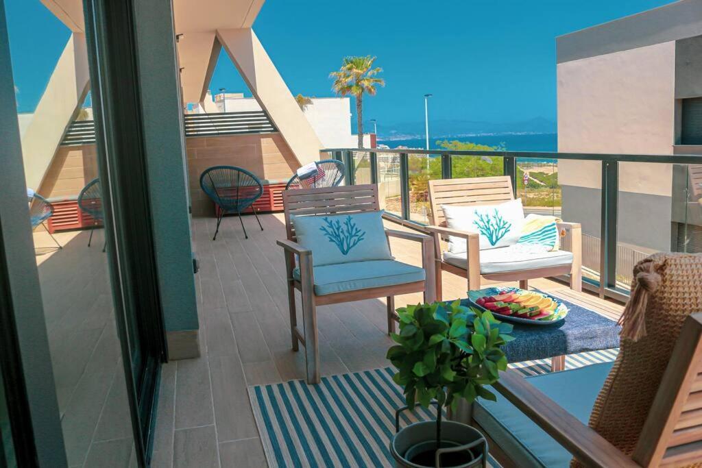 Iconic Sea Views Luxury Apartment Puerto Marino Exterior foto